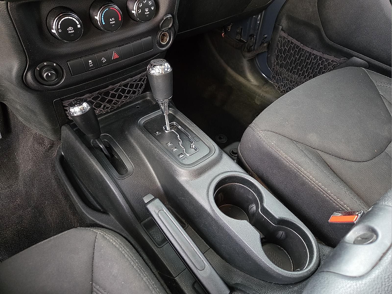 2018 Jeep Wrangler JK Unlimited Willy Wheeler W 4x4