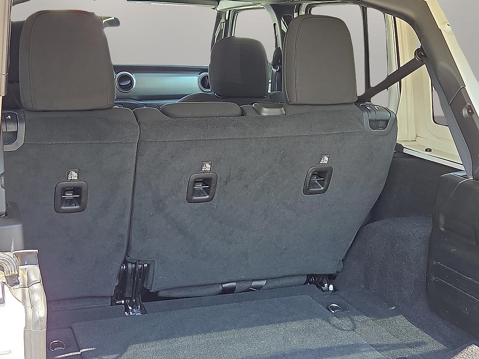 2020 Jeep Wrangler Unlimited Willys Sport 4X4