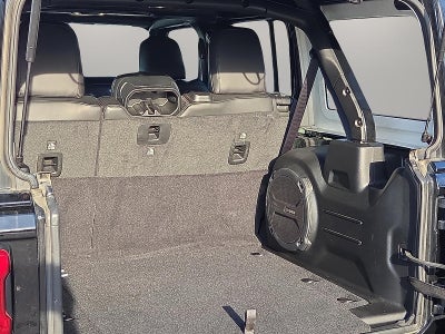 2022 Jeep Wrangler Unlimited Sahara Altitude 4x4