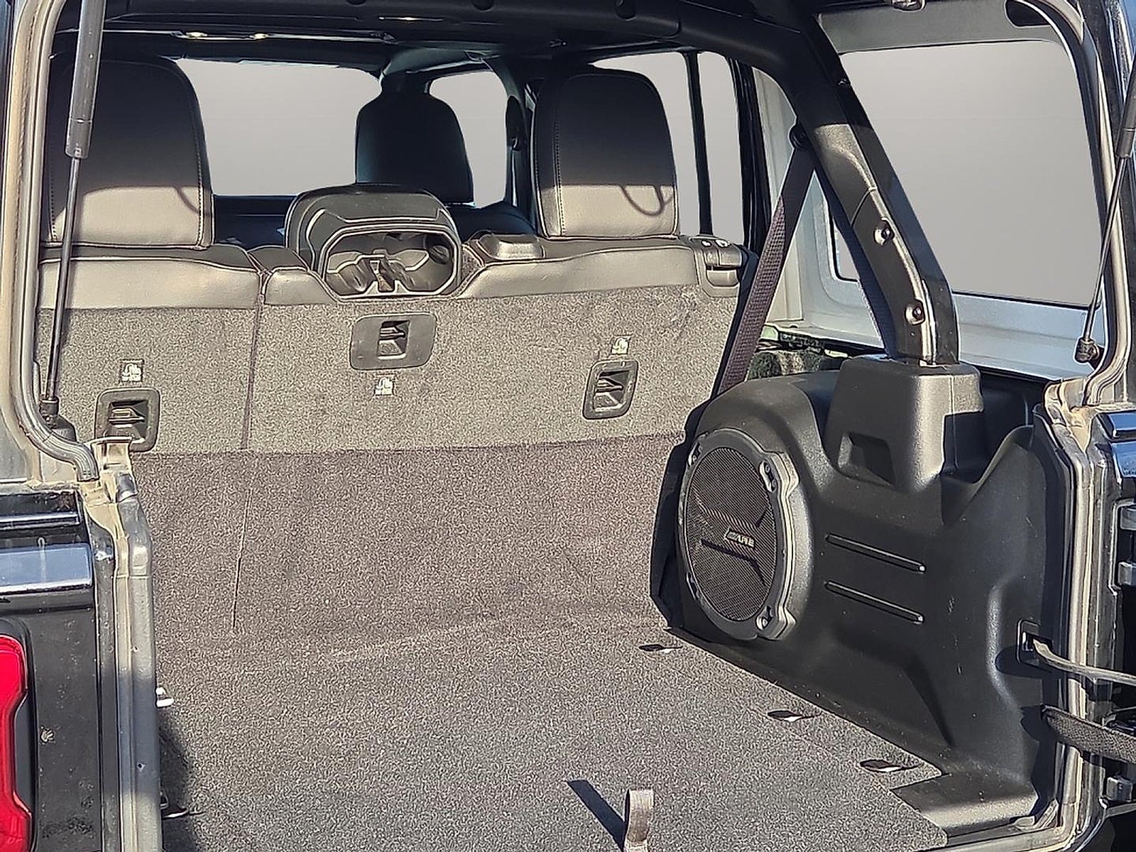 2022 Jeep Wrangler Unlimited Sahara Altitude 4x4