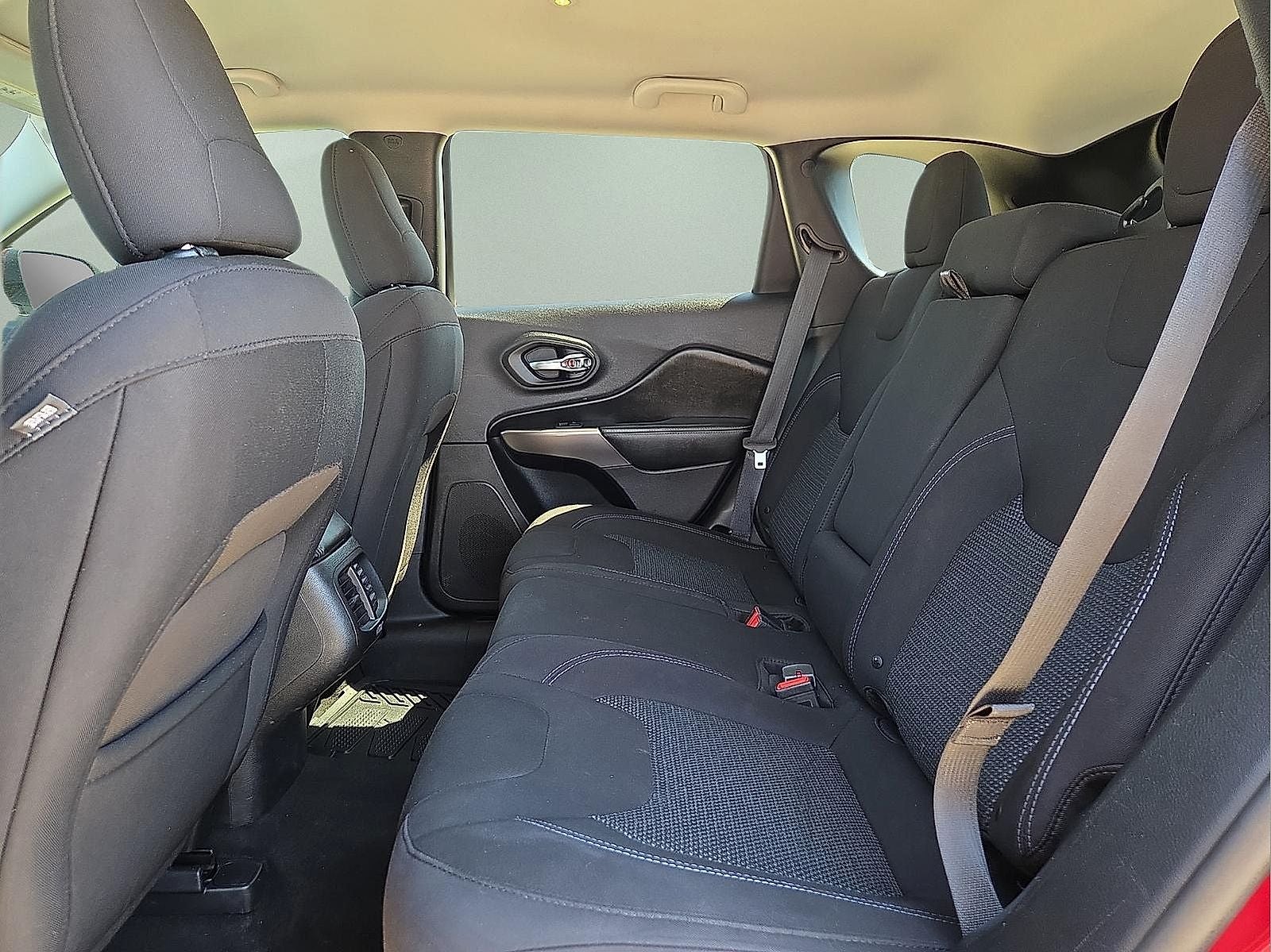 2019 Jeep Cherokee Latitude FWD