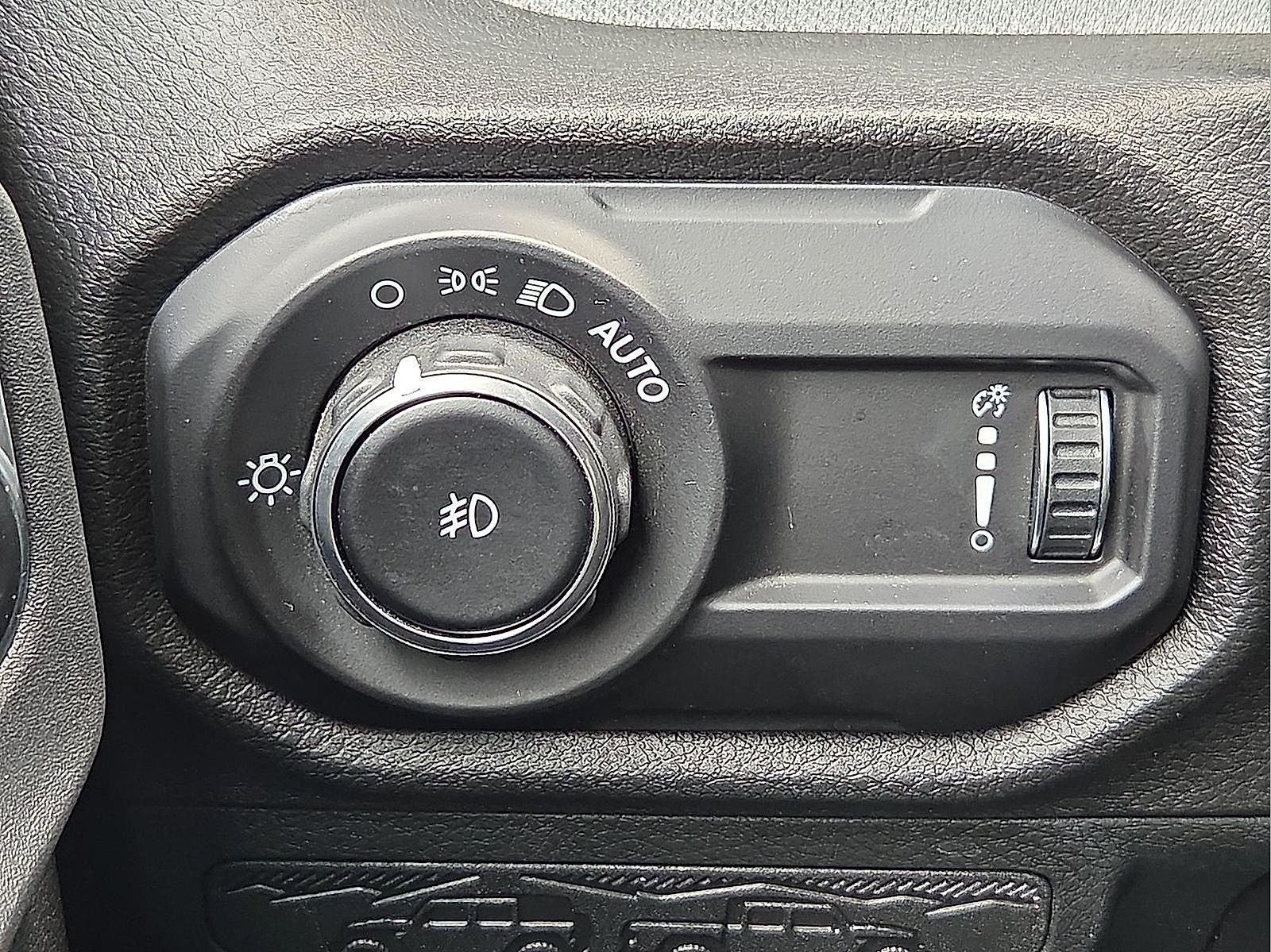 2025 Jeep Wrangler 4-Door Willys 4x4