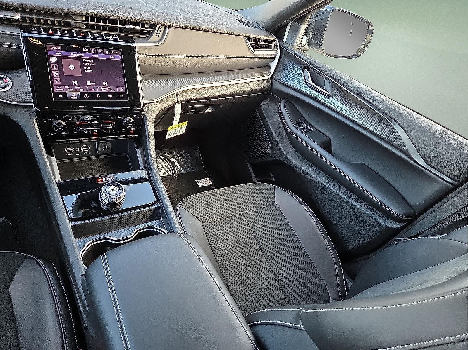 2025 Jeep Grand Cherokee GRAND CHEROKEE ALTITUDE 4X4