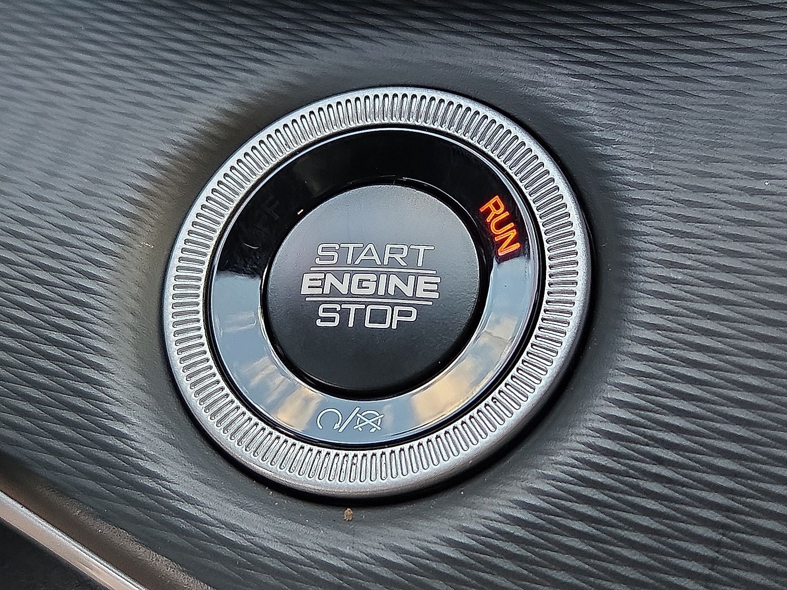 2025 Jeep Grand Cherokee GRAND CHEROKEE ALTITUDE 4X4