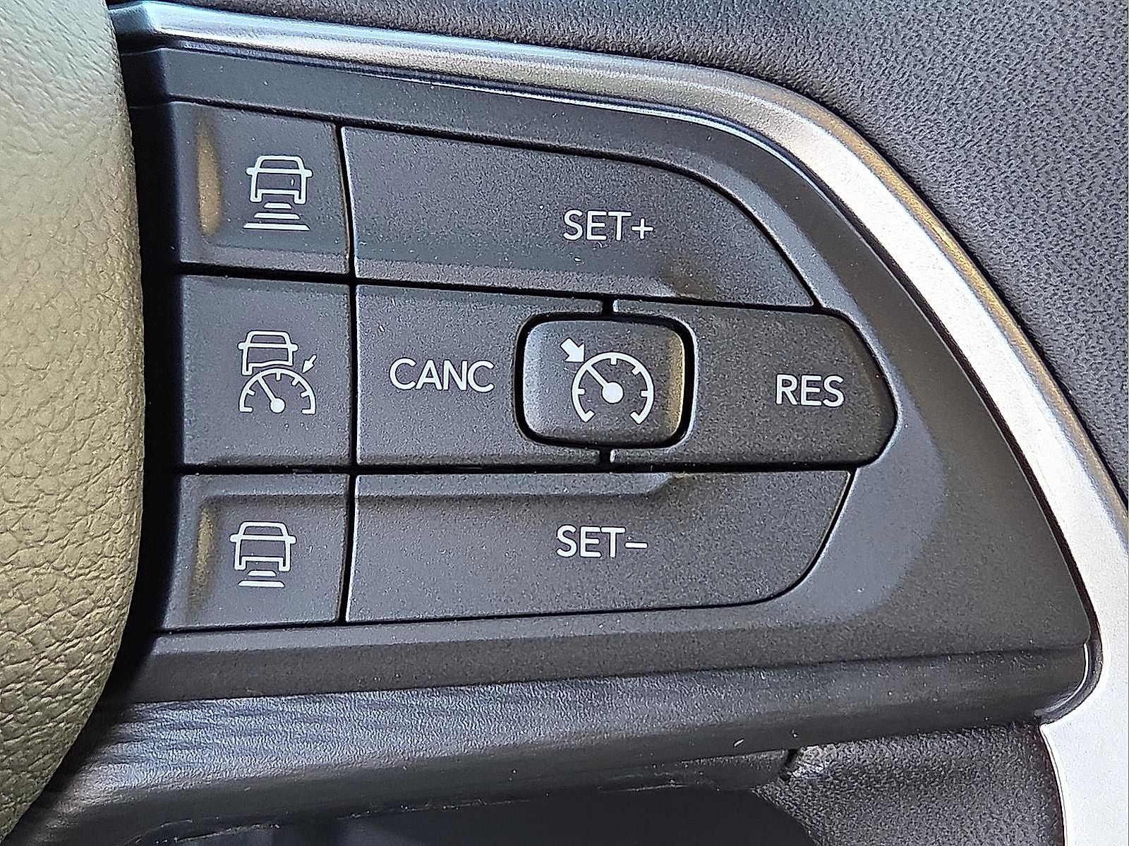 2025 Jeep Grand Cherokee GRAND CHEROKEE ALTITUDE 4X4