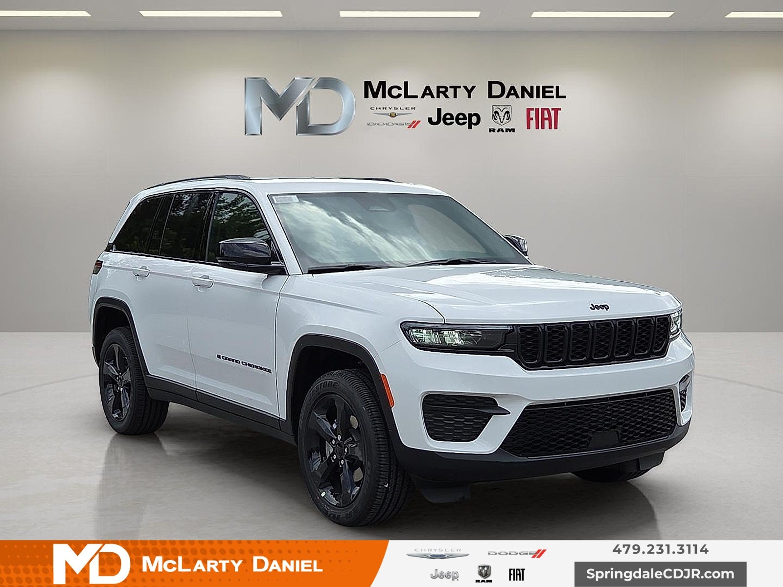 2025 Jeep Grand Cherokee GRAND CHEROKEE ALTITUDE 4X4