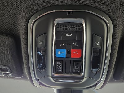 2027 Jeep Grand Cherokee Laredo Altitude