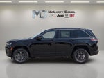 2027 Jeep Grand Cherokee Laredo Altitude