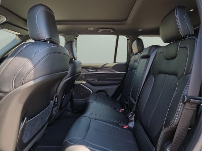 2027 Jeep Grand Cherokee Limited Reserve