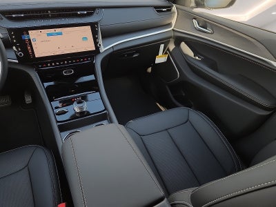 2027 Jeep Grand Cherokee Limited Reserve