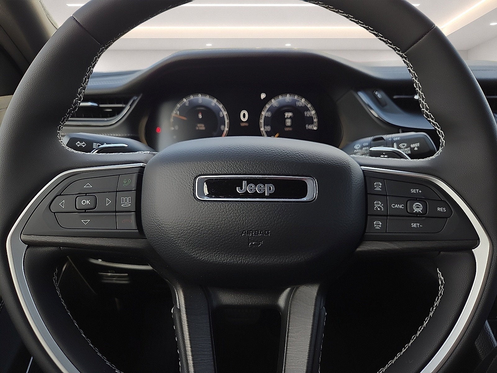 2027 Jeep Grand Cherokee Limited Reserve