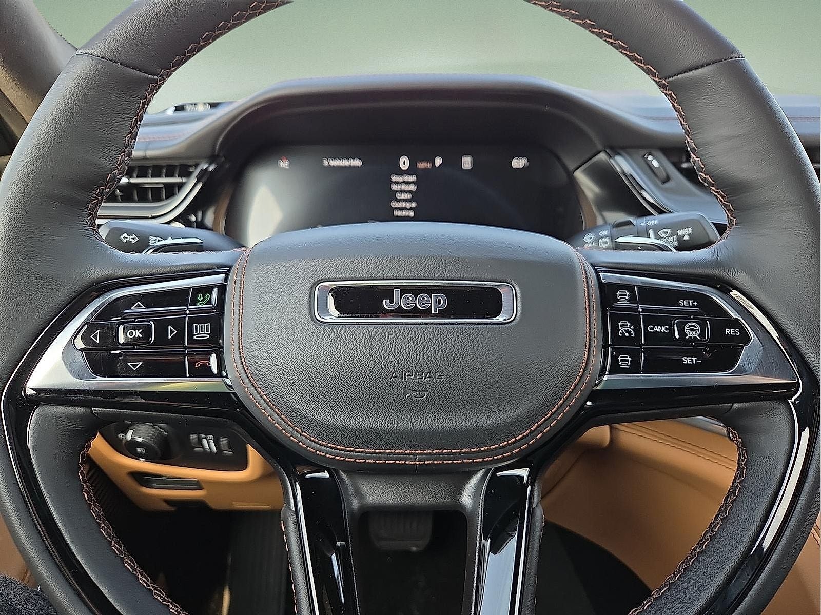 2026 Jeep Grand Cherokee GRAND CHEROKEE SUMMIT 4X4