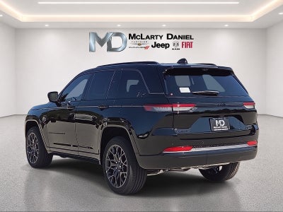 2027 Jeep Grand Cherokee Summit