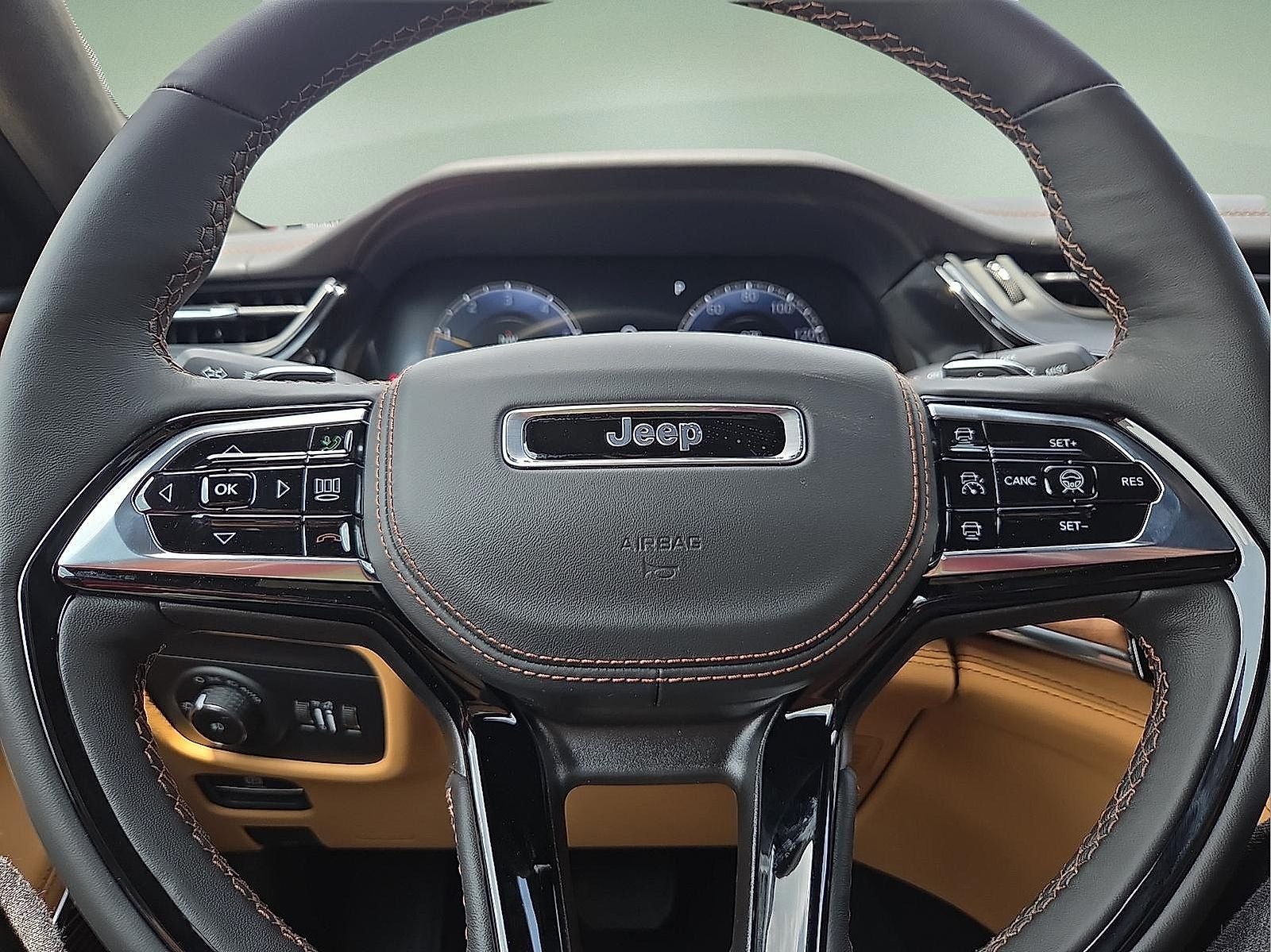 2026 Jeep Grand Cherokee GRAND CHEROKEE SUMMIT 4X4
