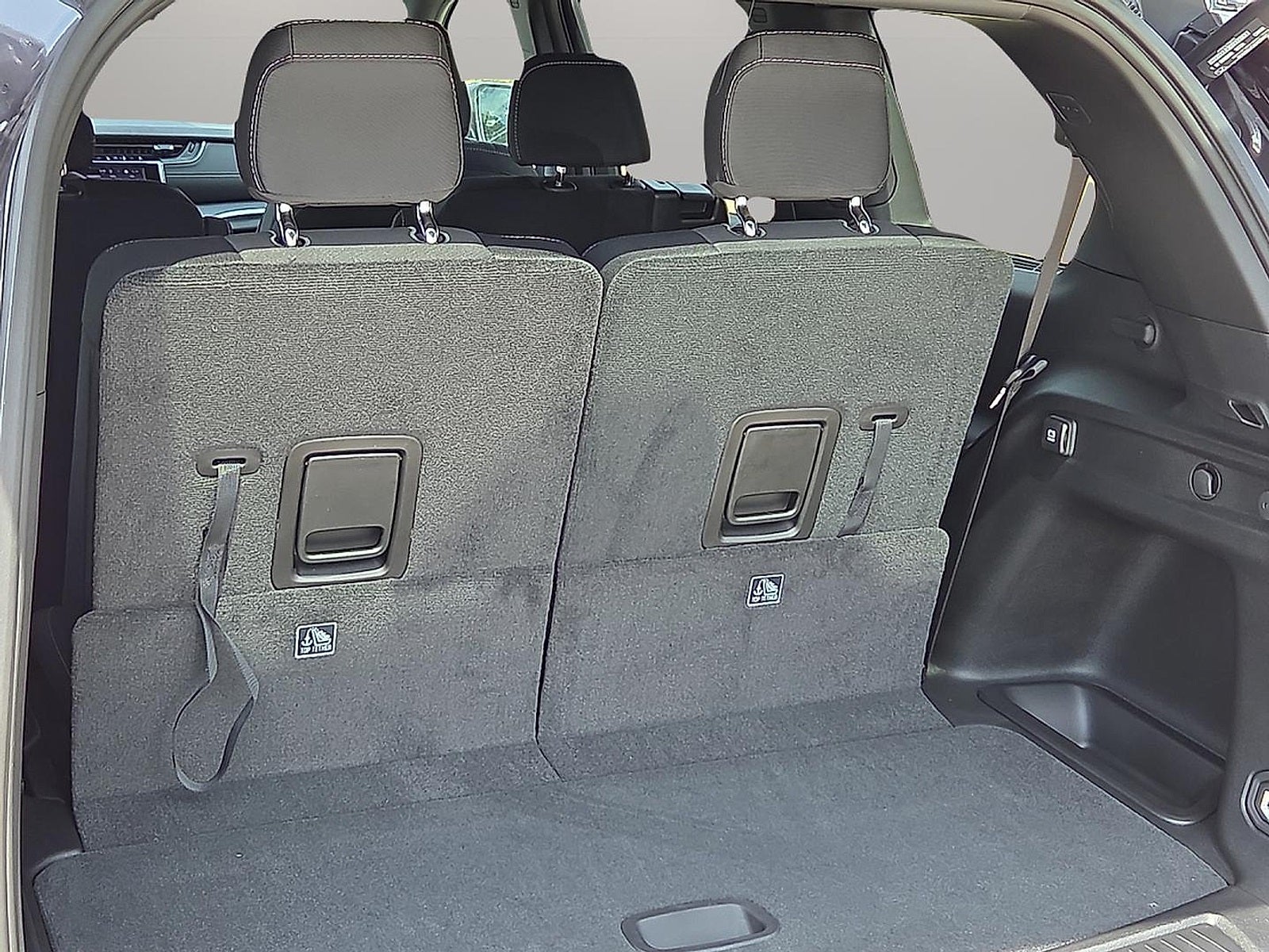 2025 Jeep Grand Cherokee GRAND CHEROKEE L LAREDO X 4X4