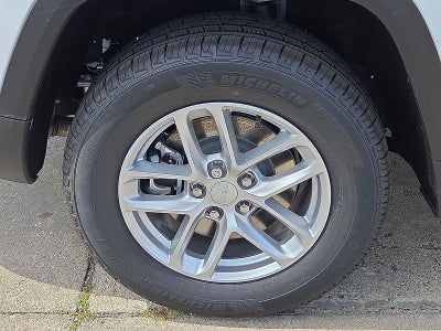 2025 Jeep Grand Cherokee GRAND CHEROKEE L LAREDO X 4X4