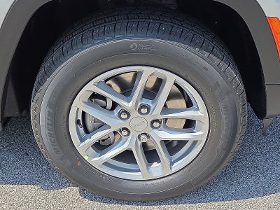 2025 Jeep Grand Cherokee GRAND CHEROKEE L LAREDO X 4X4