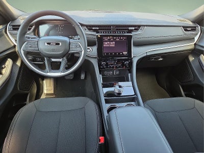 2025 Jeep Grand Cherokee GRAND CHEROKEE L LAREDO X 4X4