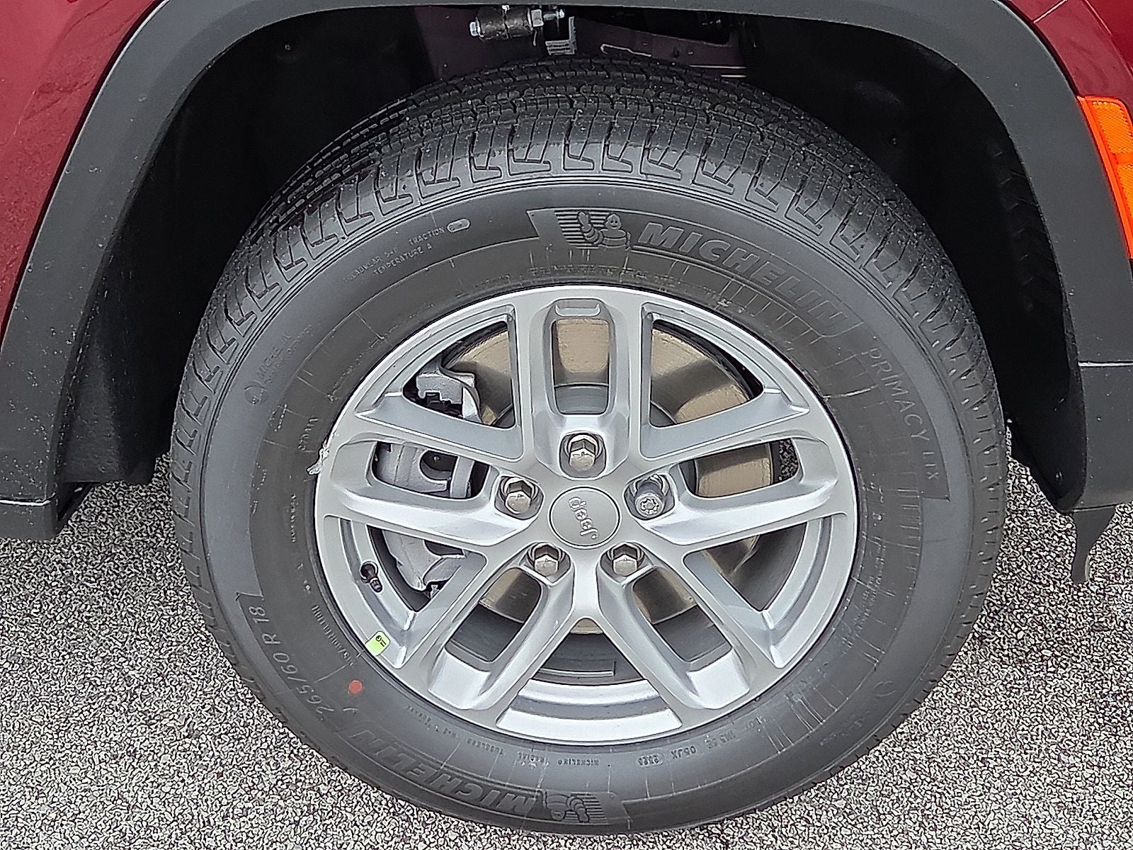 2025 Jeep Grand Cherokee GRAND CHEROKEE L LAREDO X 4X4