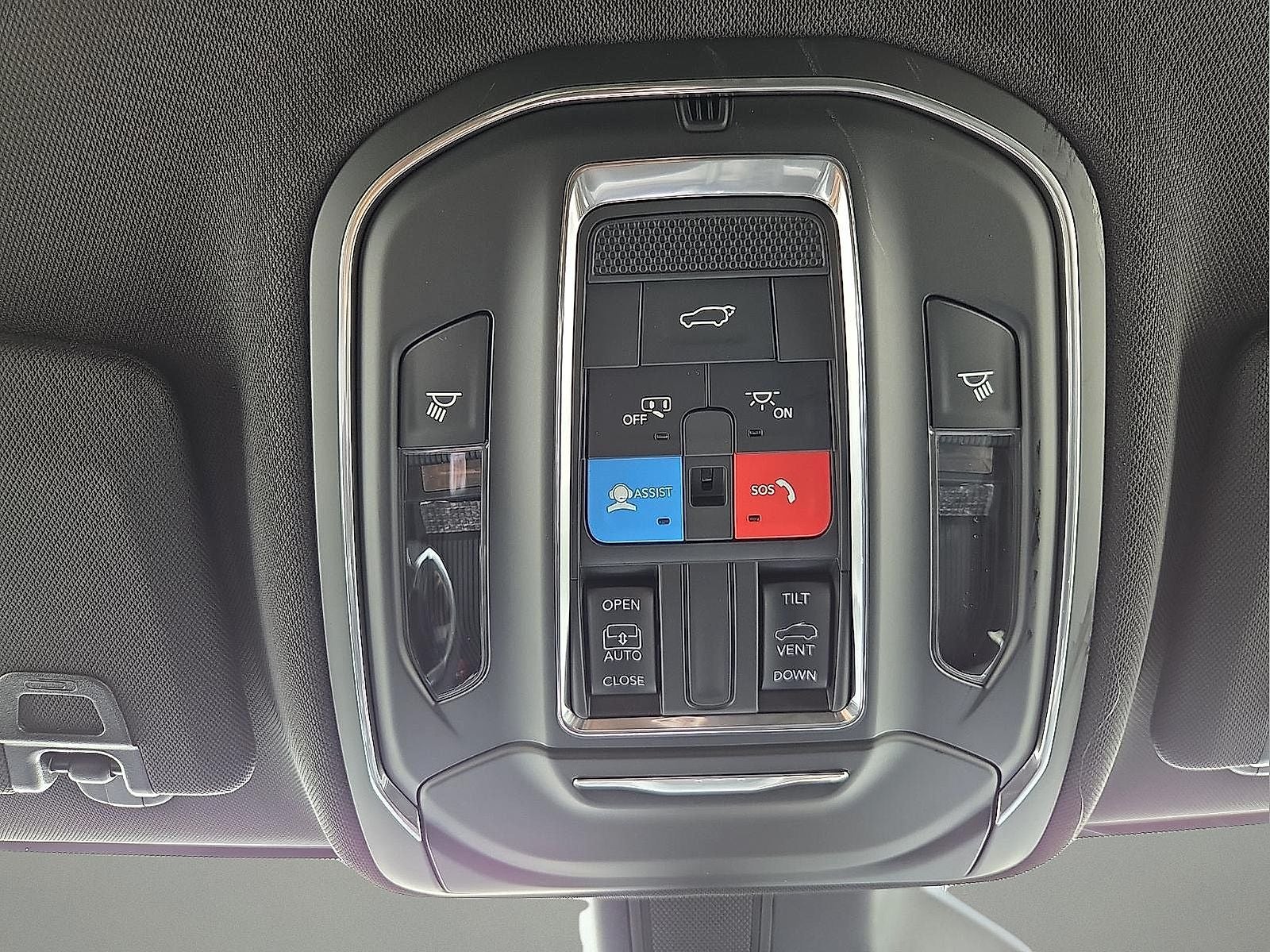 2026 Jeep Grand Cherokee GRAND CHEROKEE L LAREDO ALTITUDE 4X4