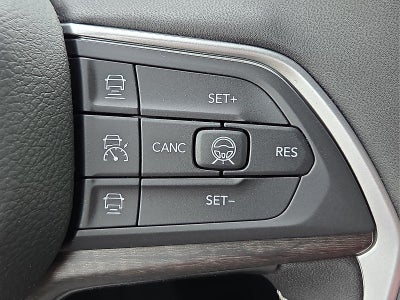 2026 Jeep Grand Cherokee GRAND CHEROKEE L LAREDO ALTITUDE 4X4