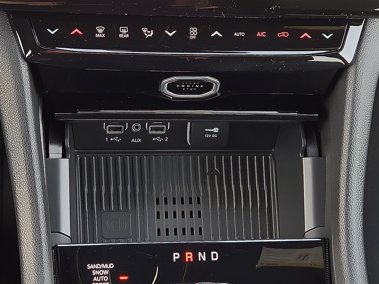 2027 Jeep Grand Cherokee L GRAND CHEROKEE L LAREDO ALTITUDE 4X4