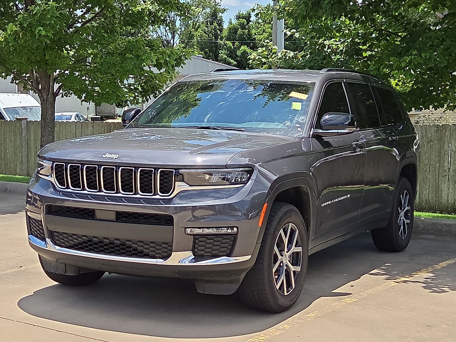 2025 Jeep Grand Cherokee L Limited 4x4