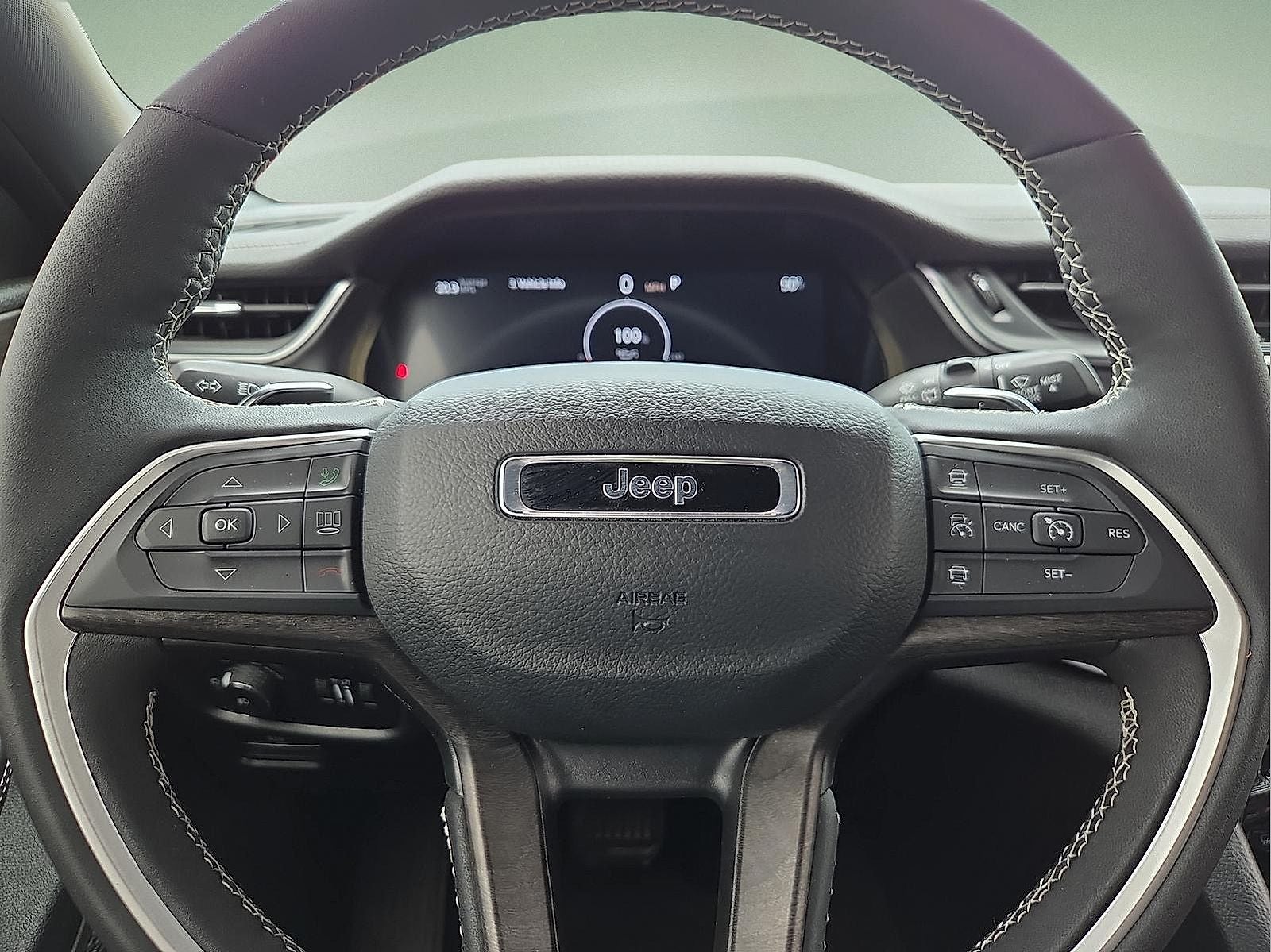 2025 Jeep Grand Cherokee L Limited 4x4