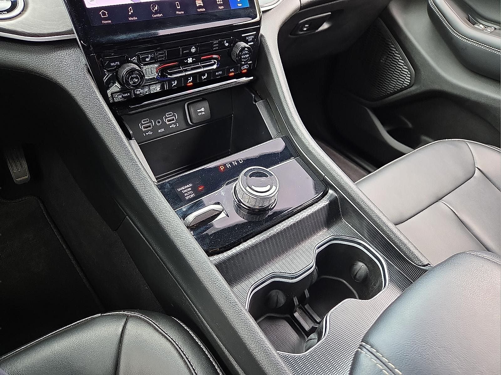2025 Jeep Grand Cherokee L Limited 4x4