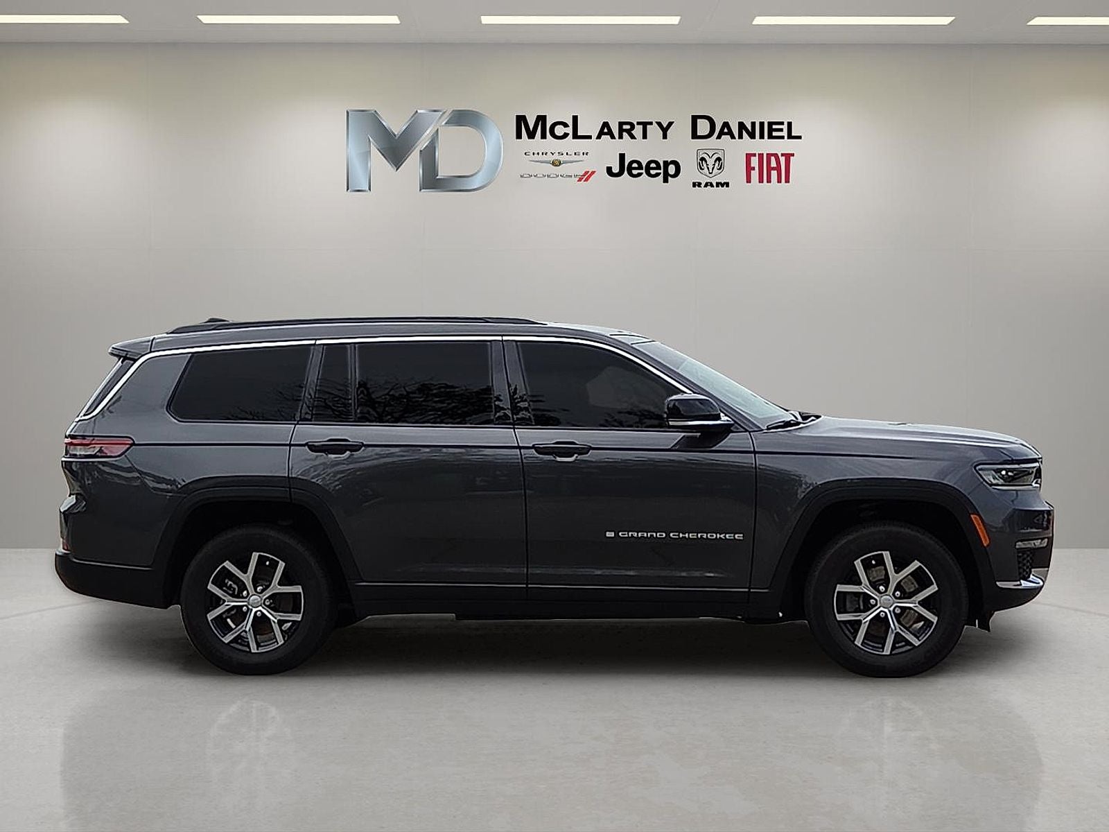 2025 Jeep Grand Cherokee L Limited 4x4
