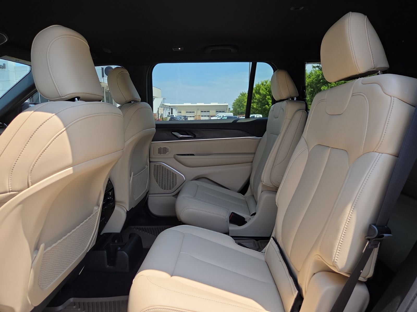 2026 Jeep Grand Cherokee L Limited 4x4