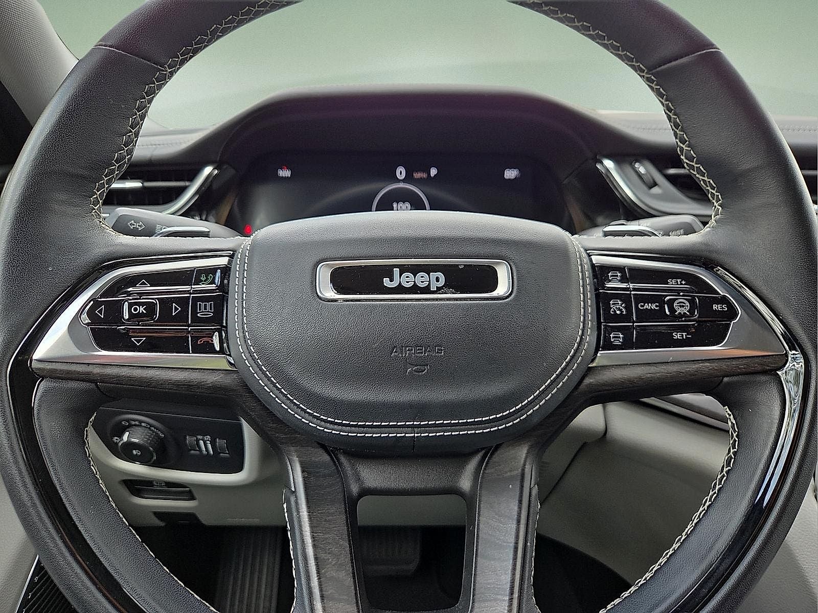 2022 Jeep Grand Cherokee L Overland 4x4