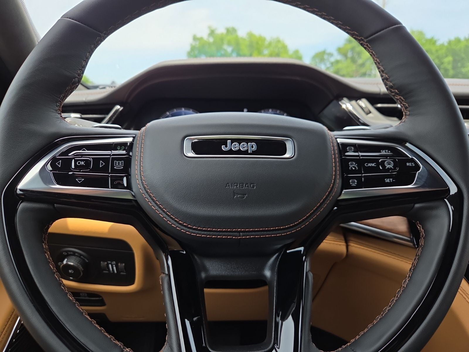 2026 Jeep Grand Cherokee GRAND CHEROKEE L SUMMIT 4X4