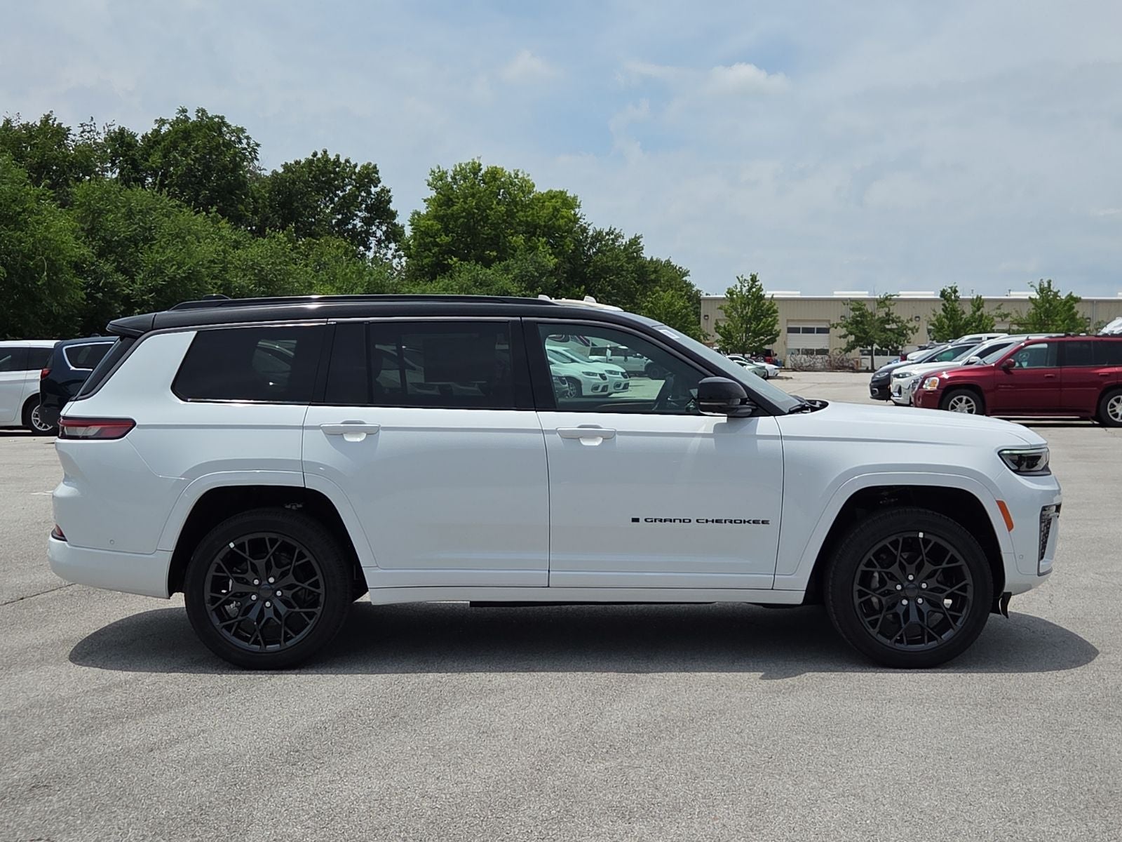 2026 Jeep Grand Cherokee GRAND CHEROKEE L SUMMIT 4X4
