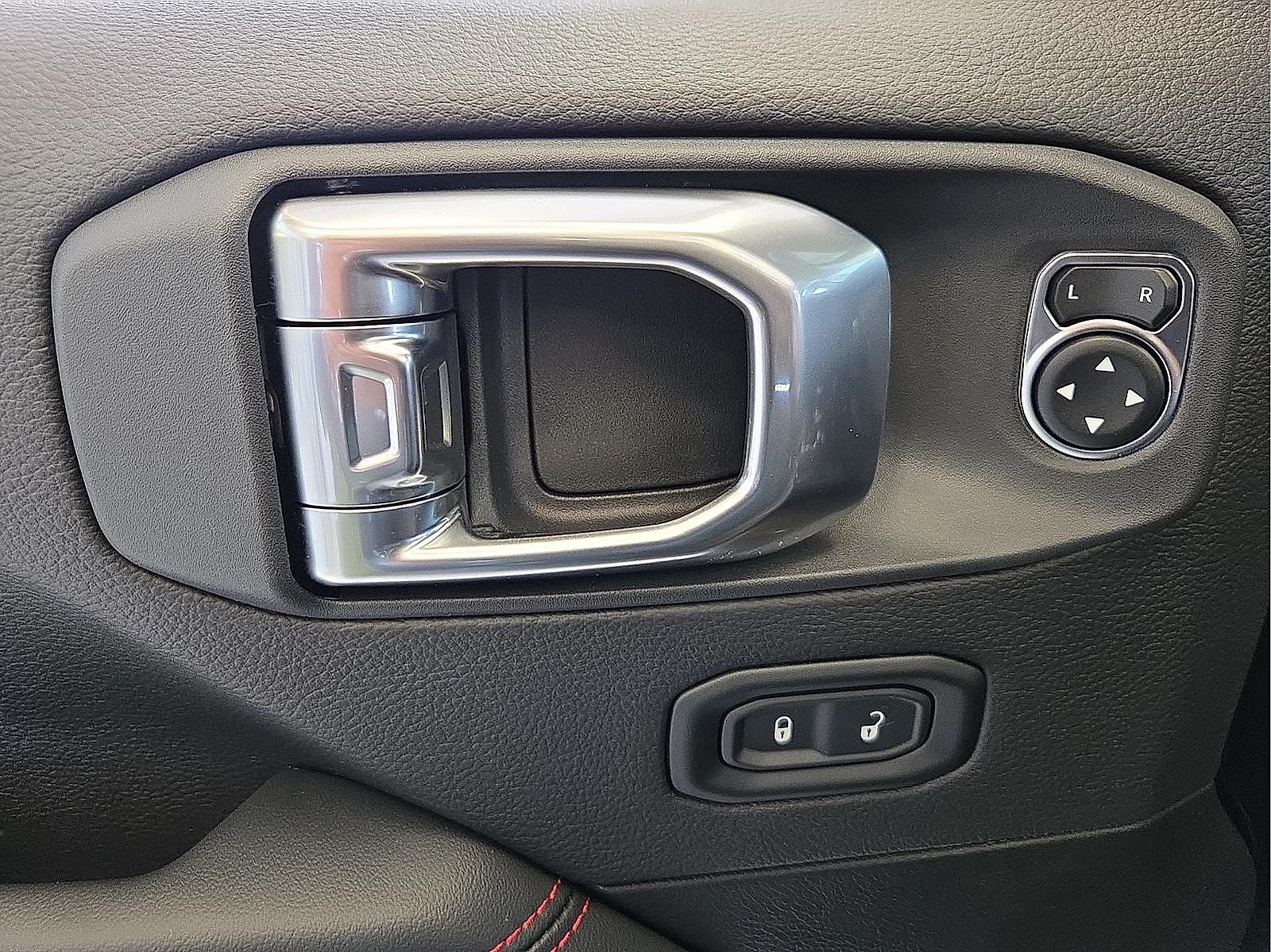 2026 Jeep Wrangler WRANGLER 4-DOOR MOAB 392