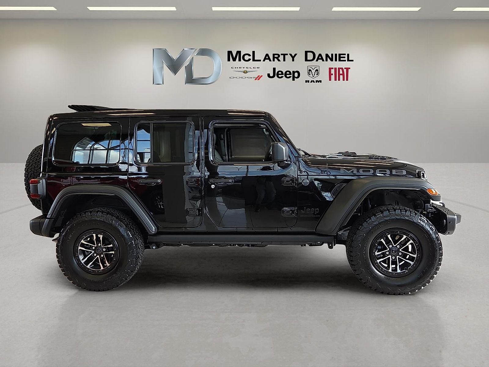 2026 Jeep Wrangler WRANGLER 4-DOOR MOAB 392