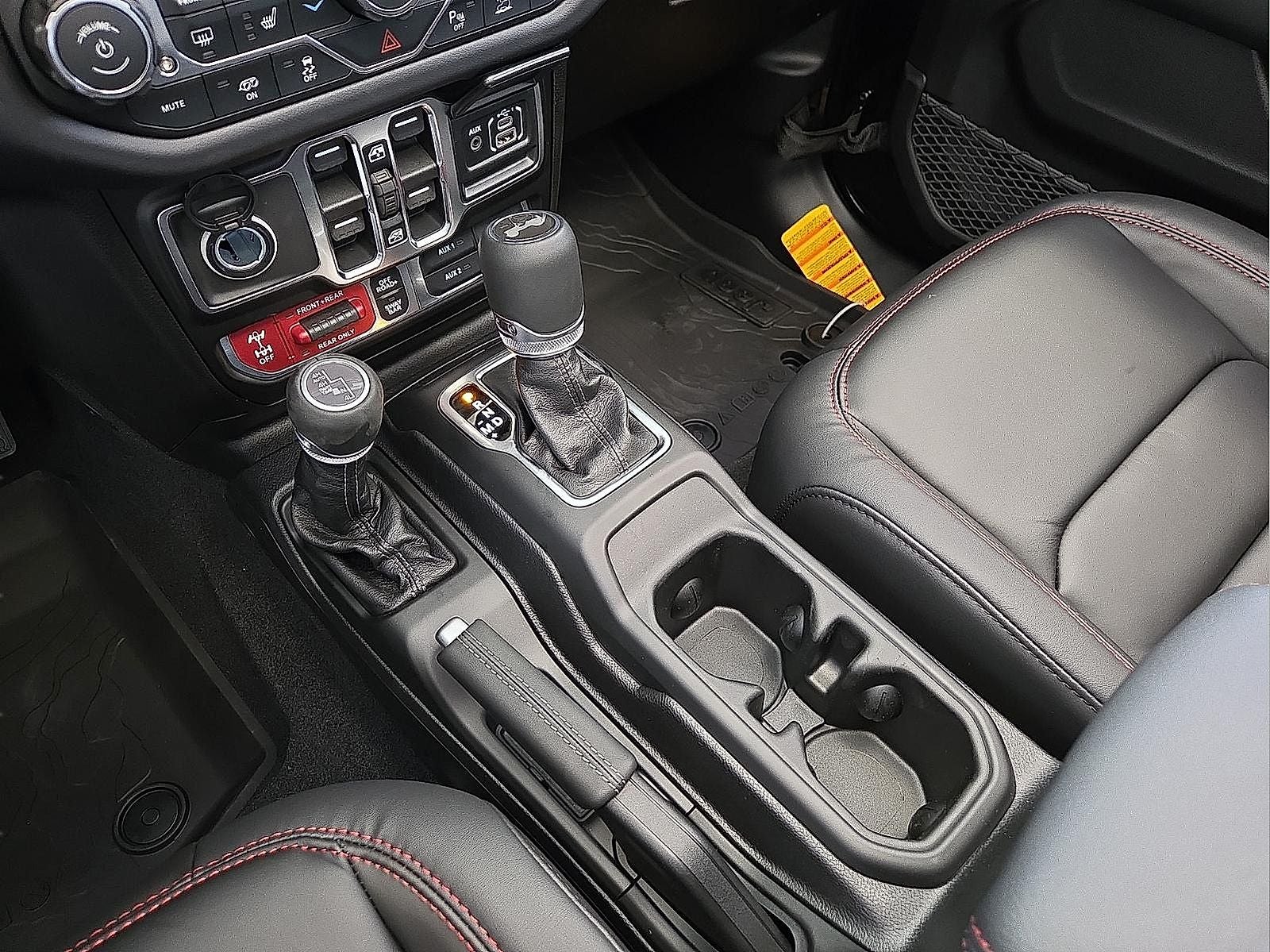 2026 Jeep Wrangler WRANGLER 4-DOOR MOAB 392