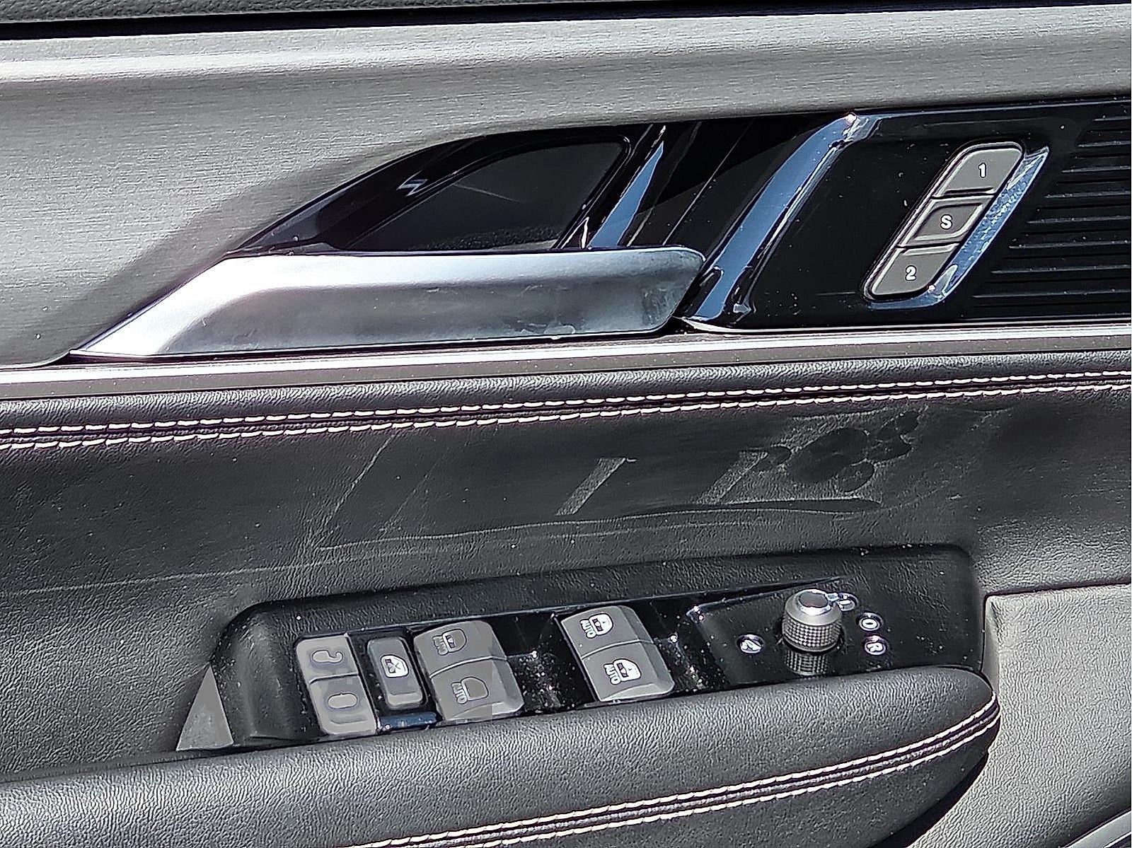 2025 Jeep Wagoneer WAGONEER L 4X4