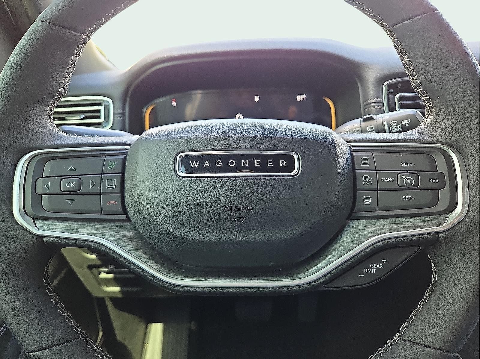 2025 Jeep Wagoneer WAGONEER L 4X4