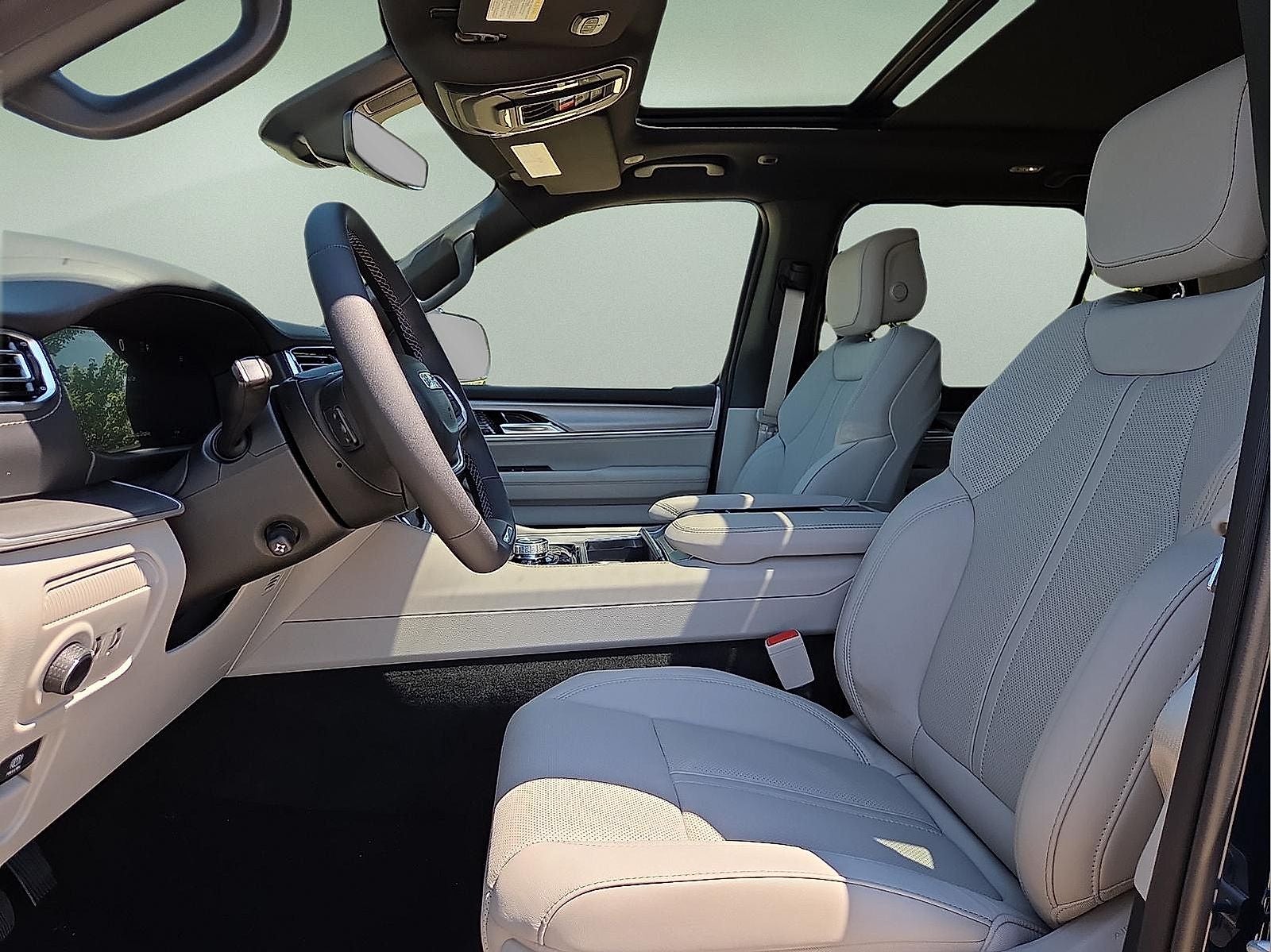 2026 Jeep Grand Wagoneer GRAND WAGONEER L LIMITED RESERVE 4X4