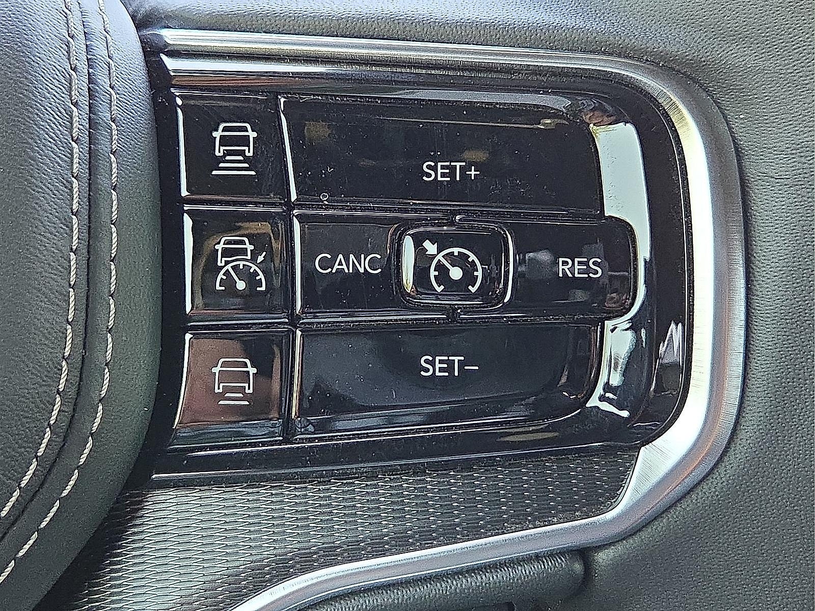 2024 Jeep Grand Wagoneer L Series II