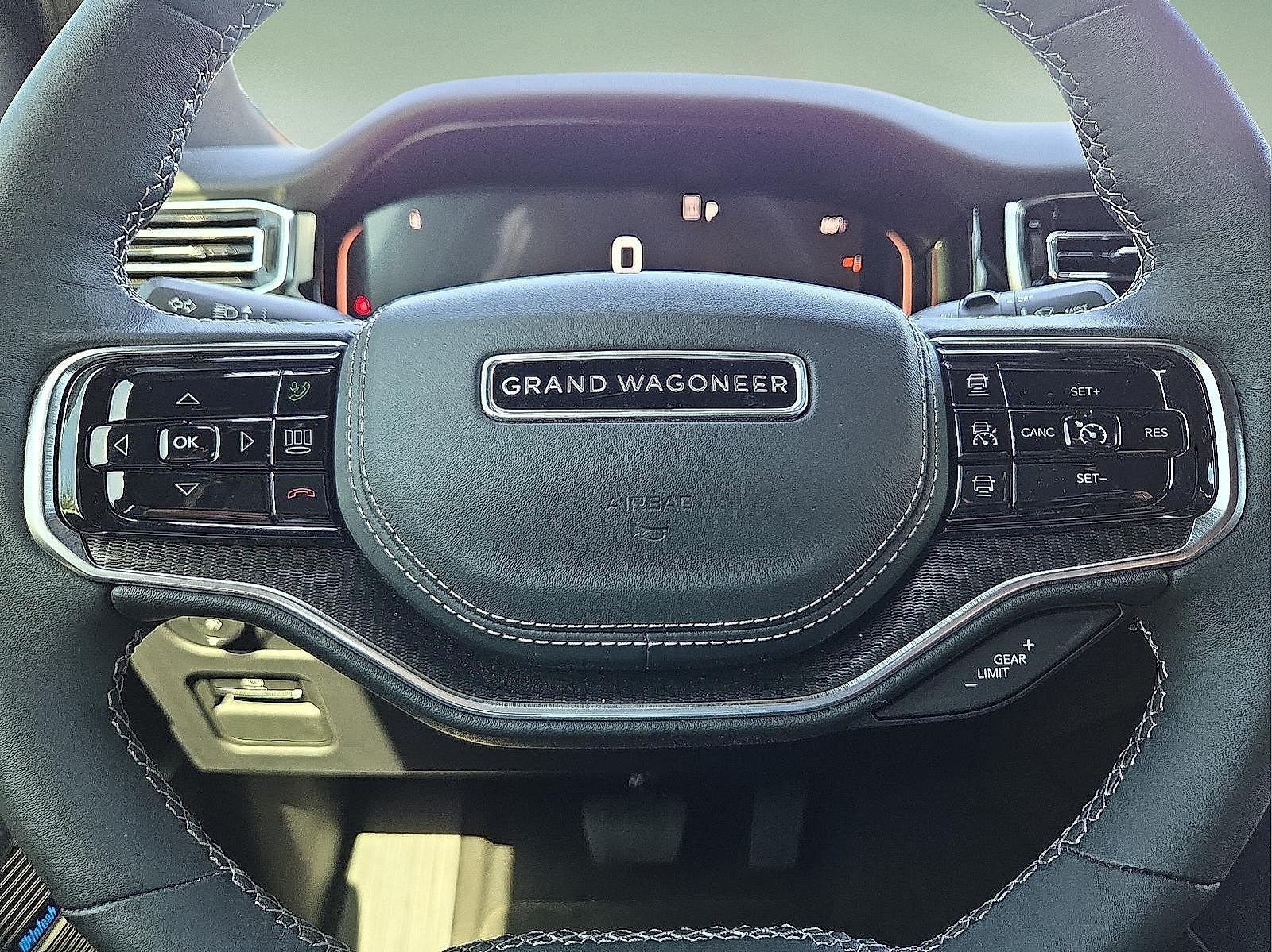 2024 Jeep Grand Wagoneer L Series II