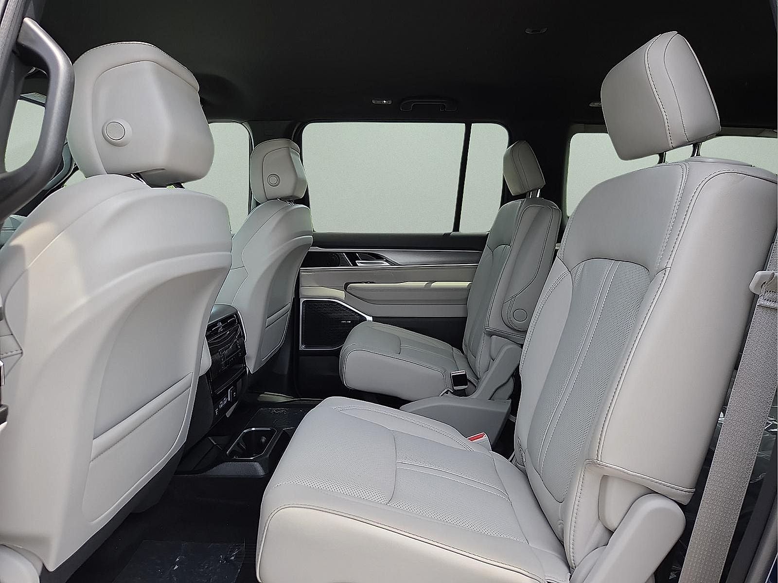 2026 Jeep Grand Wagoneer GRAND WAGONEER LIMITED ALTITUDE 4X4