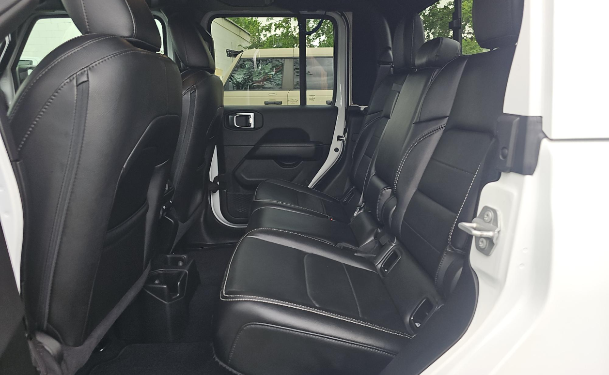 2022 Jeep Gladiator Overland 4x4