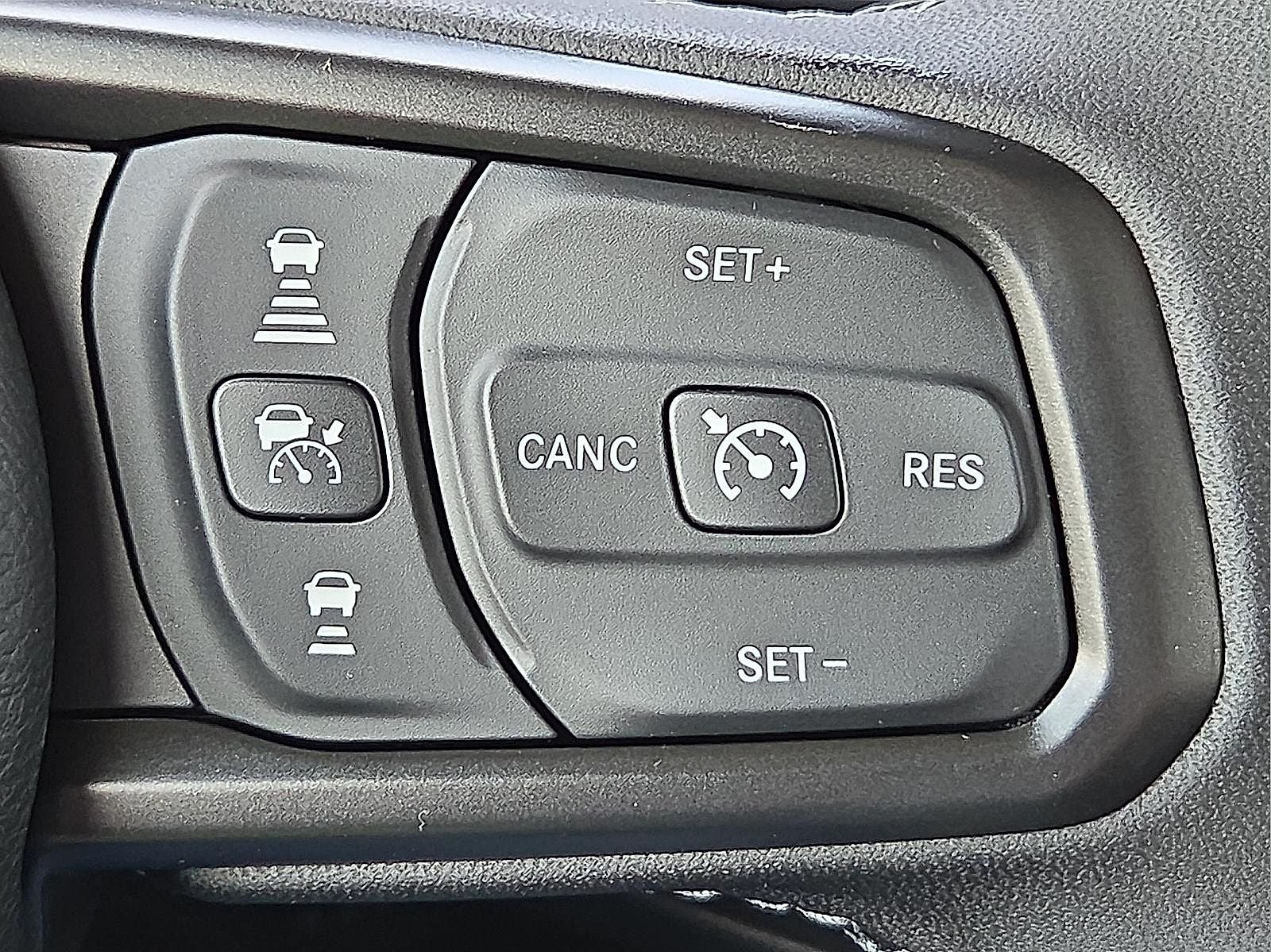 2025 Jeep Gladiator GLADIATOR MOJAVE 4X4