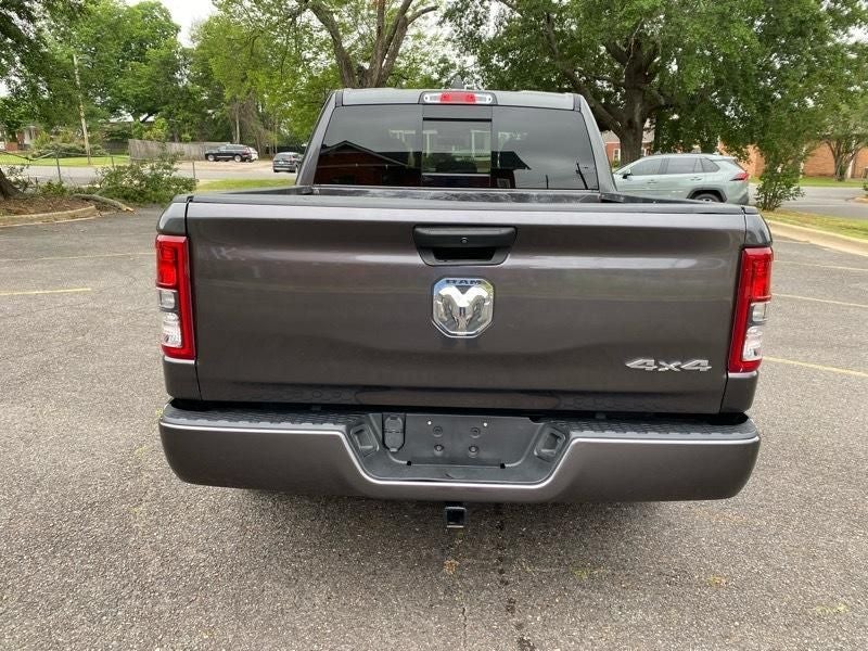 2024 RAM 1500 Tradesman Crew Cab 4x4 5'7' Box