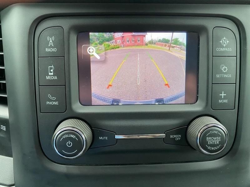 2024 RAM 1500 Tradesman Crew Cab 4x4 5'7' Box