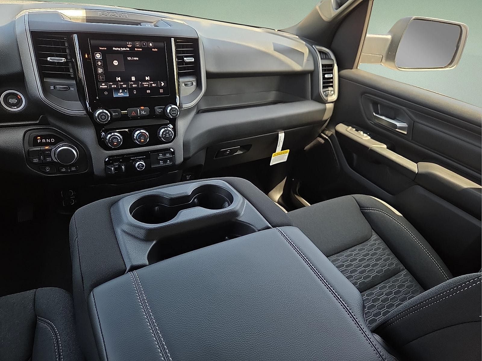 2026 RAM 1500 RAM 1500 WARLOCK CREW CAB 4X4 5'7' BOX