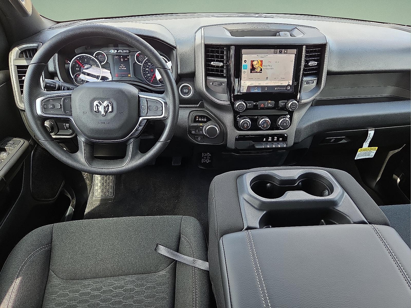 2025 RAM Ram 1500 RAM 1500 TRADESMAN CREW CAB 4X4 5'7' BOX