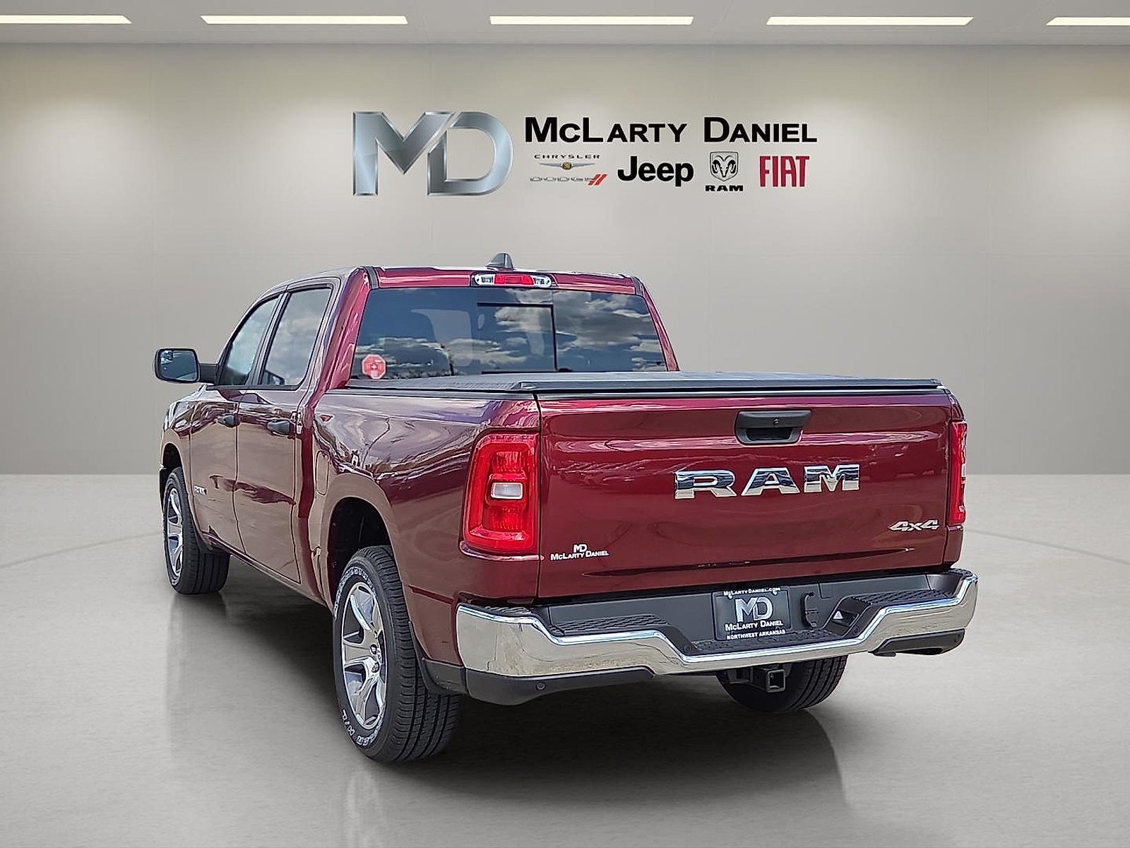 2025 RAM Ram 1500 RAM 1500 TRADESMAN CREW CAB 4X4 5'7' BOX
